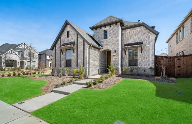 New Price | 3BR + Office + Media Room + 3-Car Garage in Cambridge Crossing Gallery 3