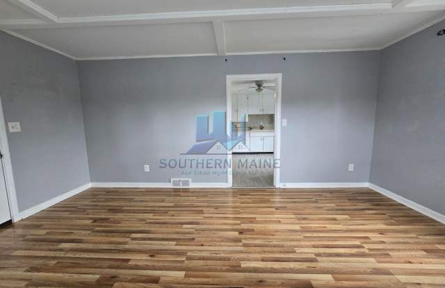 57 Eustis St - 2 Gallery 4