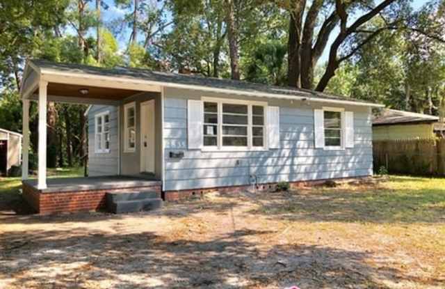 2835 Stonemont St - 2835 Stonemont Street, Jacksonville, FL 32207