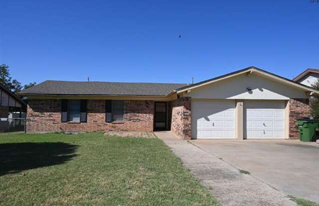 4 bed 2 bath near SAFB. photos photos