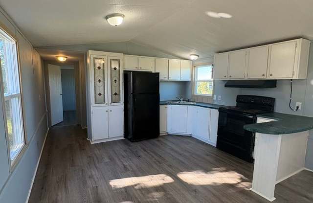 Peaceful 3BR - 2BR In Tompkinsville! Gallery 3