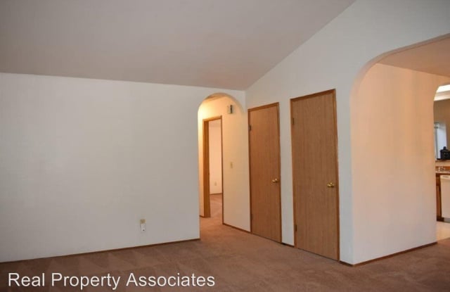 6323 70th Pl NE Gallery 4