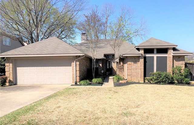 4502 Westchase Circle - 4502 Westchase Circle, Grapevine, TX 76051