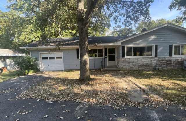 1724 McClintock Ave photos photos 1724 McClintock Ave photos photos
