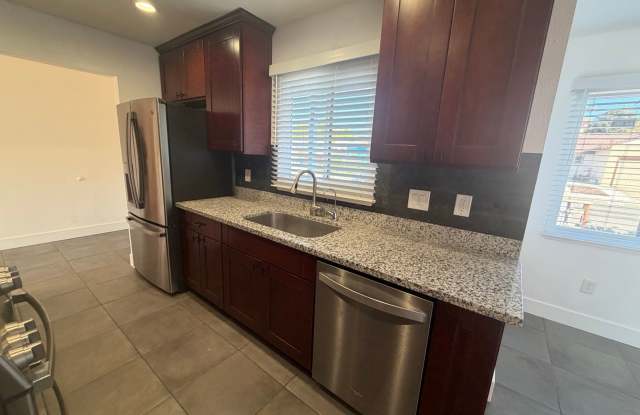 Gorgeous Vallejo Home Available NOW! Gallery 3