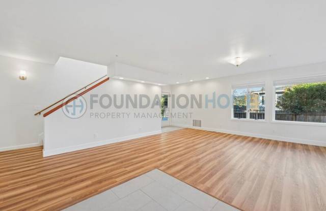 51 Plaza Dr Gallery 3
