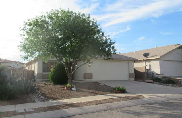 Attractive 4 Bedroom 2 Bath Home in the Tucson Mtn. Area Near Pima College  Downtown photos photos