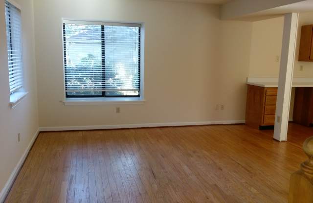 1706 Bent Tree Ct Gallery 2