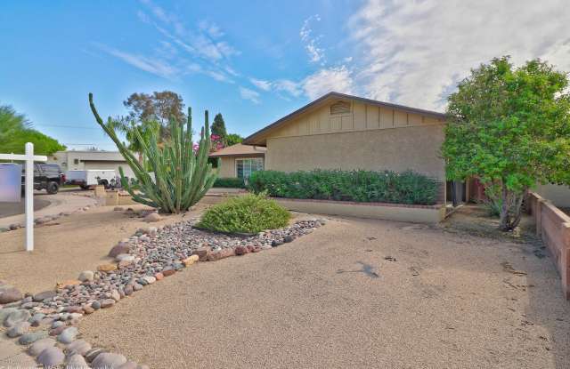 8731 E CITRUS Way Gallery 4