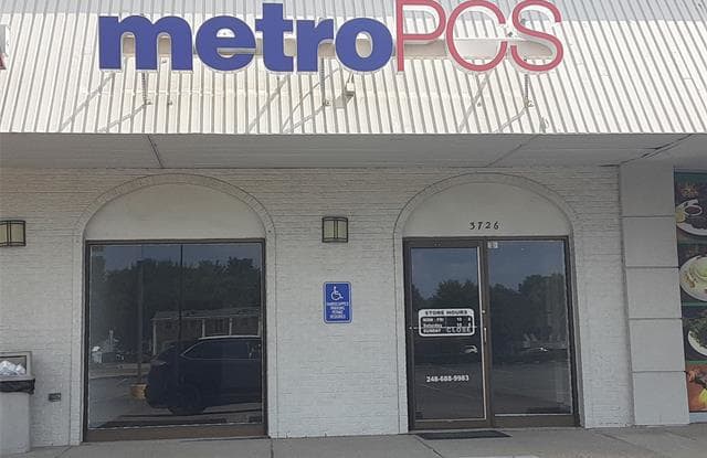 3730 ROCHESTER - 3730 Rochester Rd, Troy, MI 48083