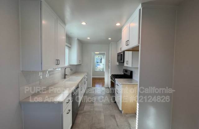 22106 Redbeam Avenue photos photos