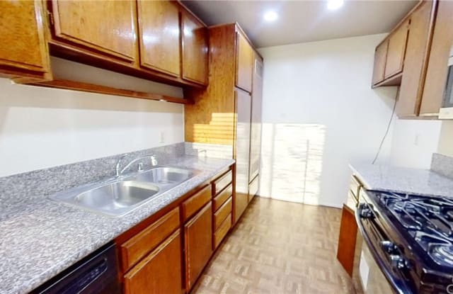 920 Del Amo Boulevard - 920 W Del Amo Boulevard, West Carson, CA 90502