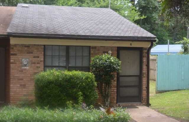 218-G White Drive-Huge Privately Fenced Yard photos photos