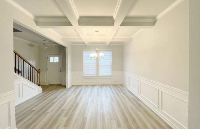 928 Yancey Court Gallery 3