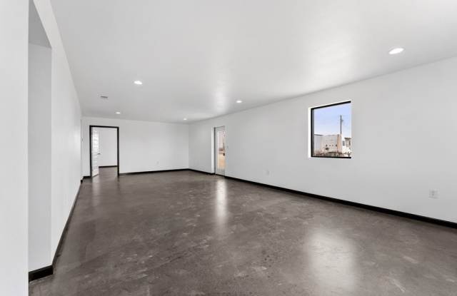 1857 N Fortune 500 Drive Gallery 3