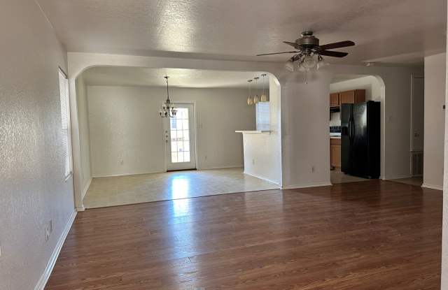 3/2 in Cibolo, TX Gallery 4