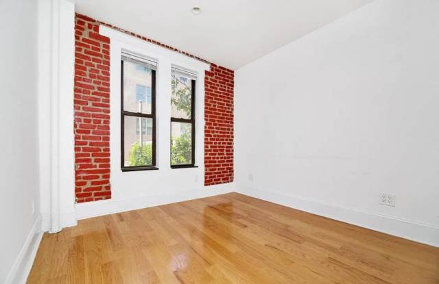 380 South 4th Street - 380 South 4th Street, Brooklyn, NY 11211
