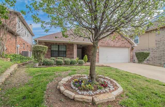 2902 Greenway Drive Gallery 3
