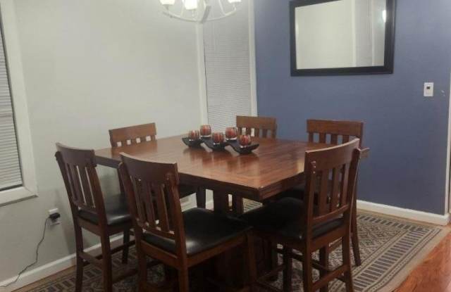 342 Rosehill Pl Gallery 3