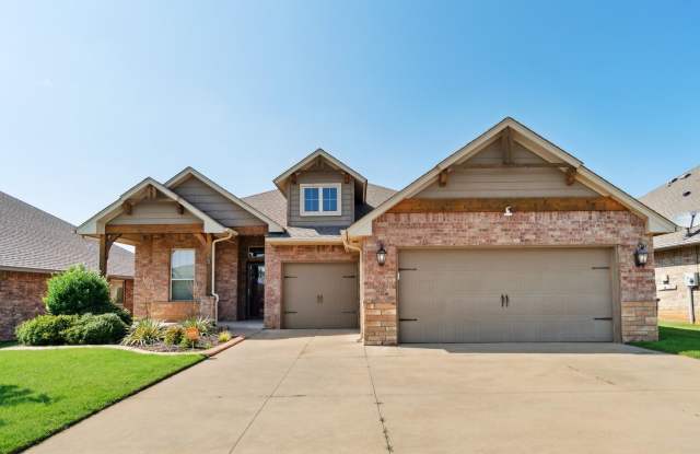 Upscale Comfort Meets Everyday Functionality in This Stunning 3-Car Garage Home! photos photos