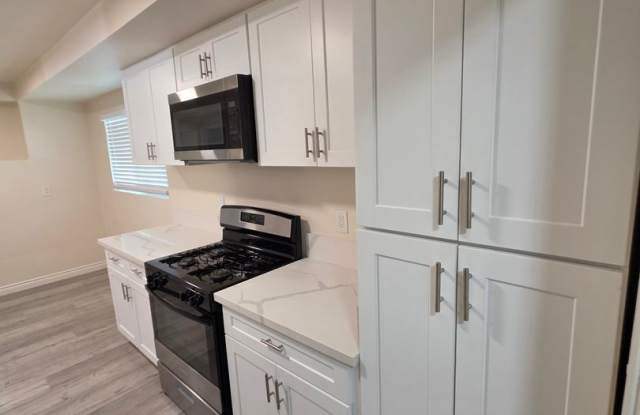 4 Bedroom 2 Bathroom Home Gallery 4