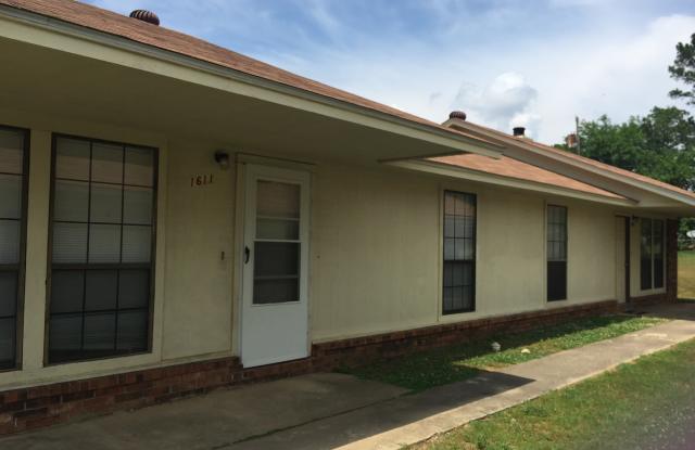 2 Bedroom Duplex on South Z in Fort Smith photos photos