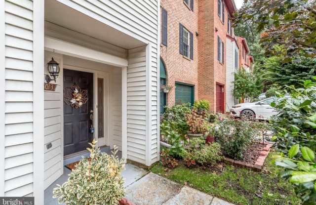6013 CROCUS CT Gallery 2