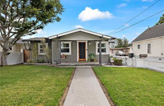345 N Harwood St photos photos