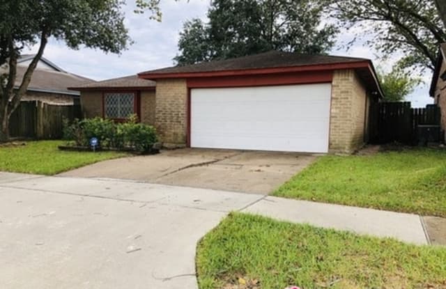 8402 Oakhaven Road - 8402 Oakhaven Road, La Porte, TX 77571