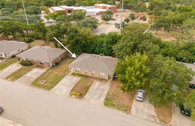 625 W Ridge Dr Gallery 2