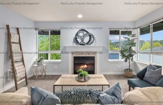 Rarely Available - Spacious 2 BD, 2 Full Bathrooms & Great Amenities! Cambria Hills Condo Gallery 1