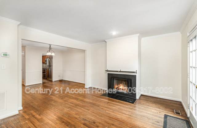 449 Old Town Ct. Gallery 3