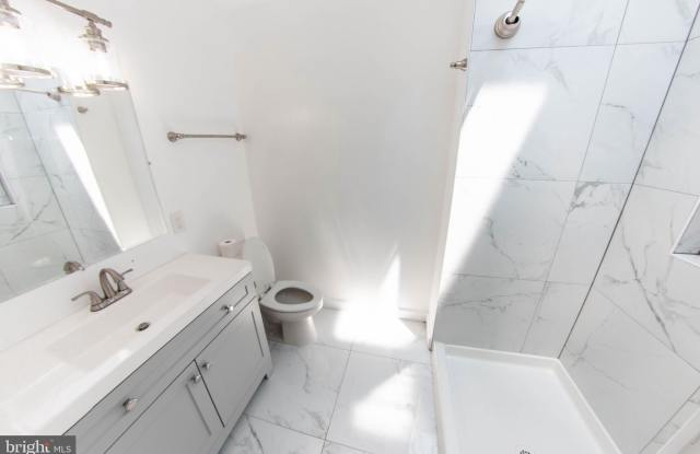 636 S KENWOOD AVENUE photos photos