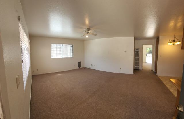 A Surfer's dream!! Short distance to the beach!! photos photos