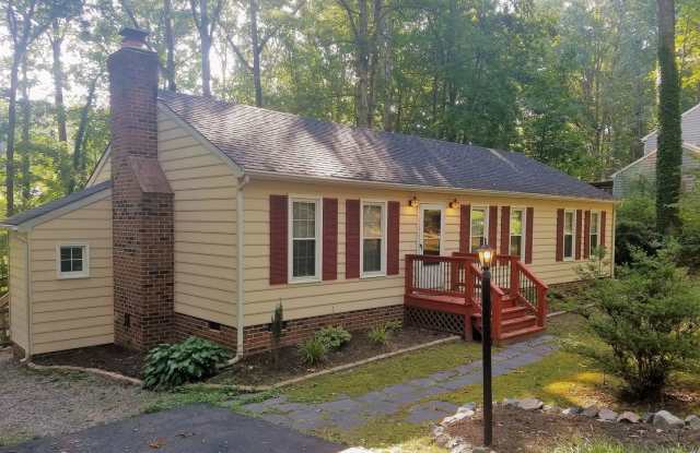 Spacious rancher located off of Genito Road. Gallery 2