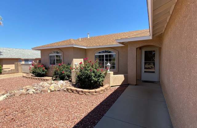 7683 E. Vista Drive Gallery 4
