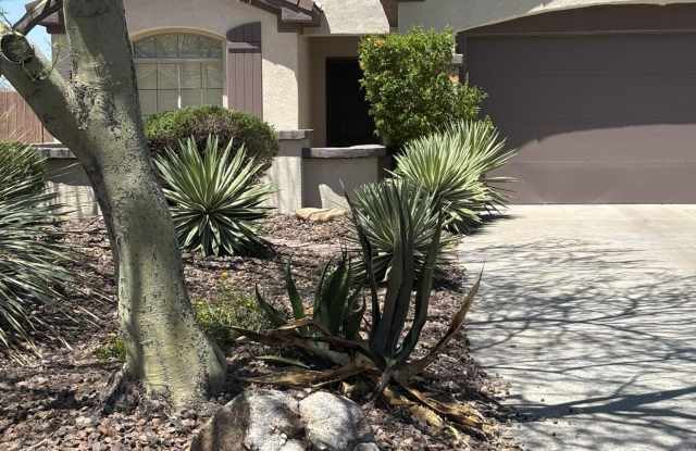 41520 N RIVER BEND Court Gallery 4