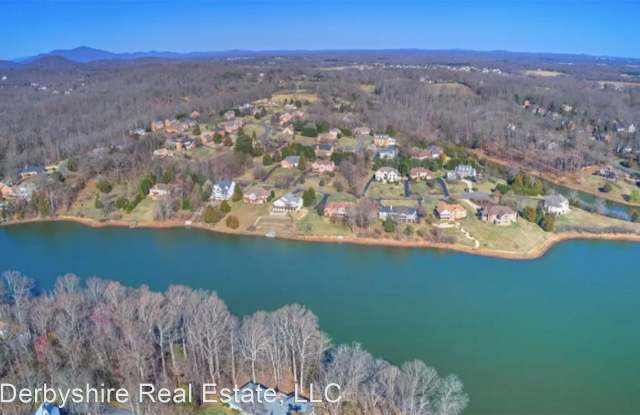 200 Persimmon Way Gallery 4
