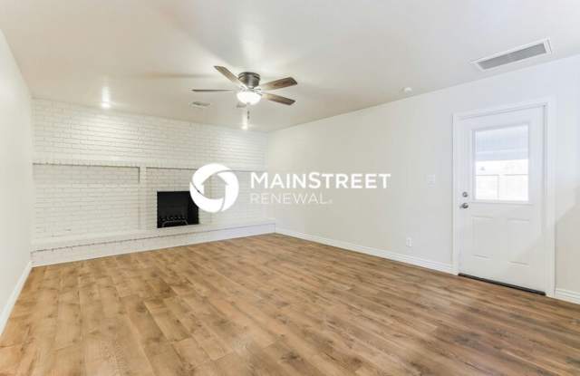 1335 East Ellis Circle Gallery 2