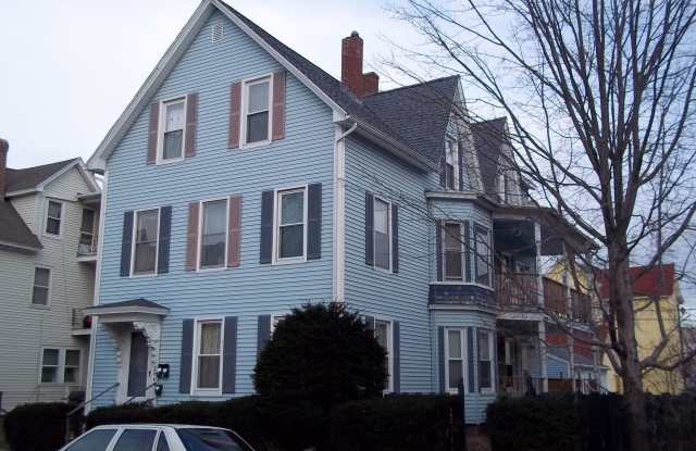 435 Dubuque St. Gallery 1