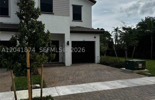 285 SW 159th Ln photos photos