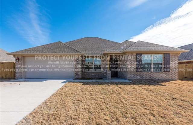 916 Rachel  ST - 916 Rachel Street, Gentry, AR 72734