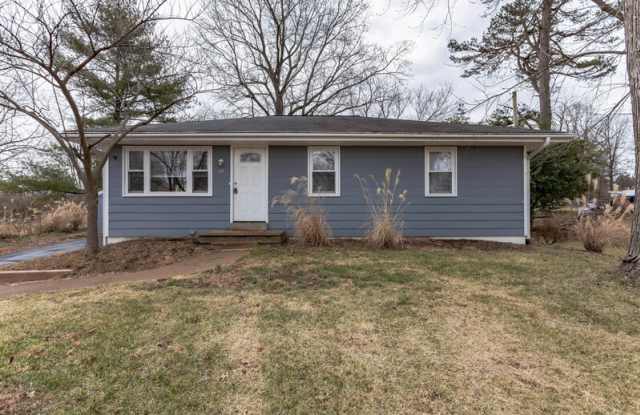 49 Devore Dr - 49 Devore Drive, Ellisville, MO 63011