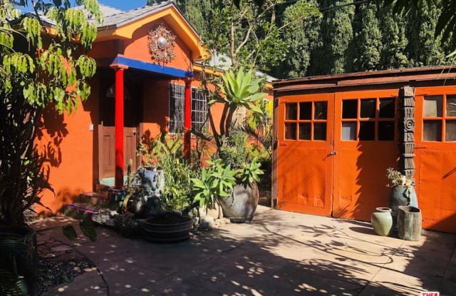 1014 North GARDNER Street - 1014 North Gardner Street, West Hollywood, CA 90046