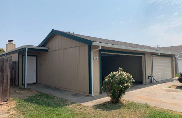 Beautiful Duplex Located on 8594 German Dr photos photos