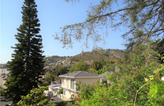 660 Cuprien Way - 660 Cuprien Way, Laguna Beach, CA 92651
