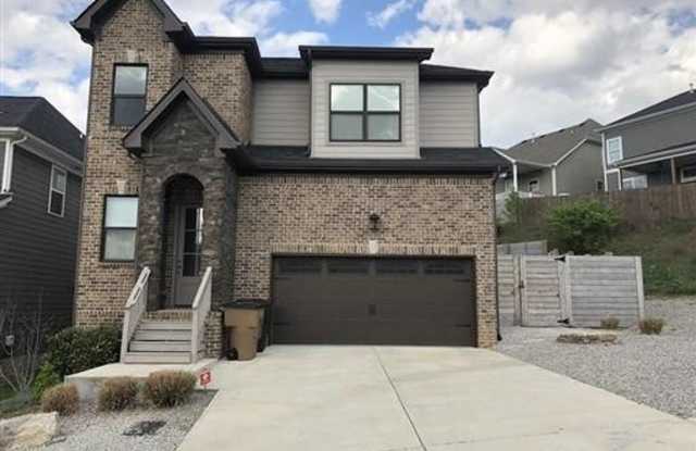 Extremely well maintained 3-bedroom, 2.5-bath home located in the highly desirable Woodlands community photos photos