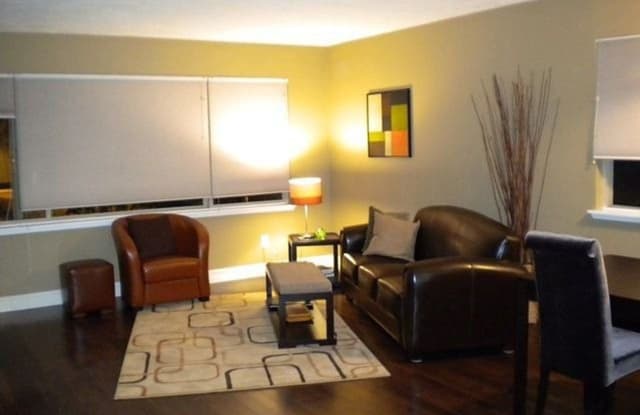 3401 Albion Pl N Unit 3 - 3401 Albion Place North, Seattle, WA 98103