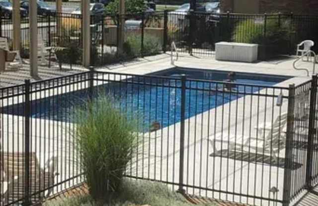 Updated Condo with outdoor Pool ***Next to CMU*** photos photos