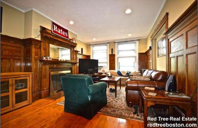 1793 Beacon St. photos photos